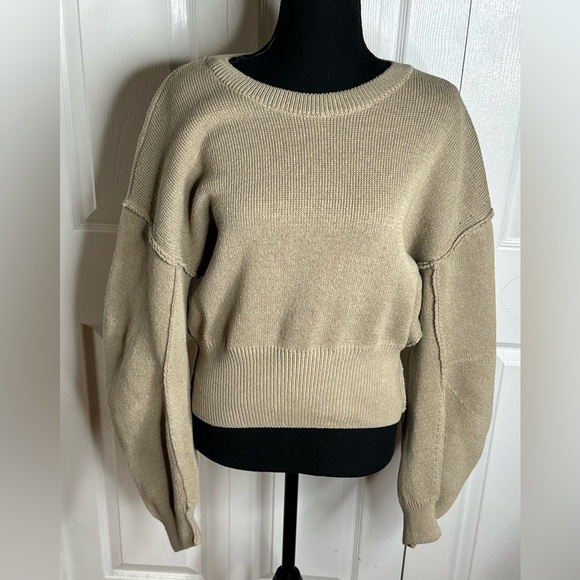 Zara Cozy Beige Knit Sweater - Picture 2 of 3